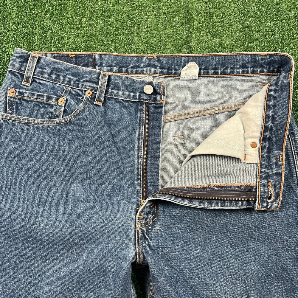 VTG Levi's 517 Jeans Men's 37x35